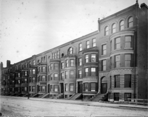 531 Beacon, looking east towards 517 Beacon; (ca. 1890) photograph by Augustine H. Folsom, courtesy of the Boston Athenaeum